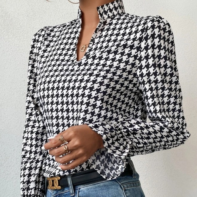 Women's Houndstooth V-Neck Long Sleeve Top