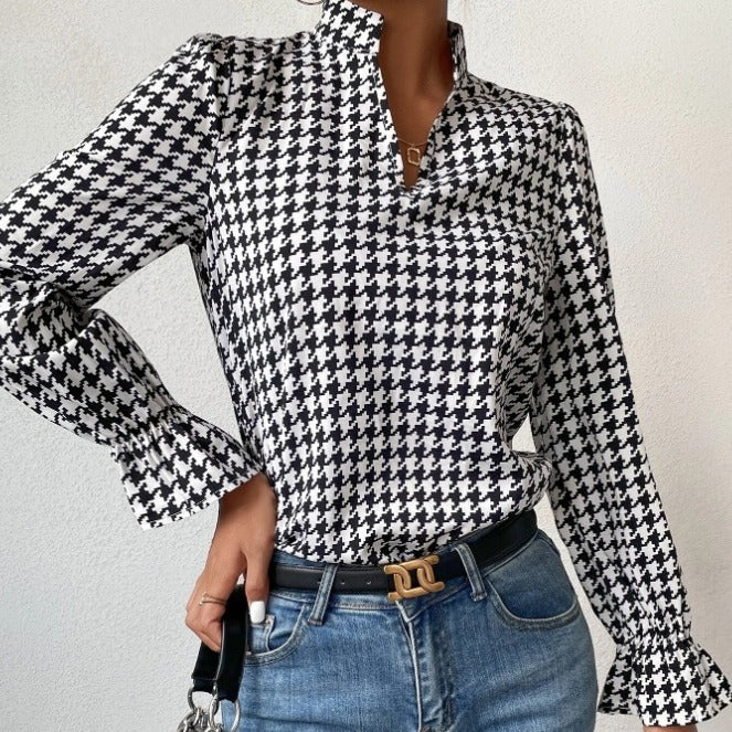 Women's Houndstooth V-Neck Long Sleeve Top