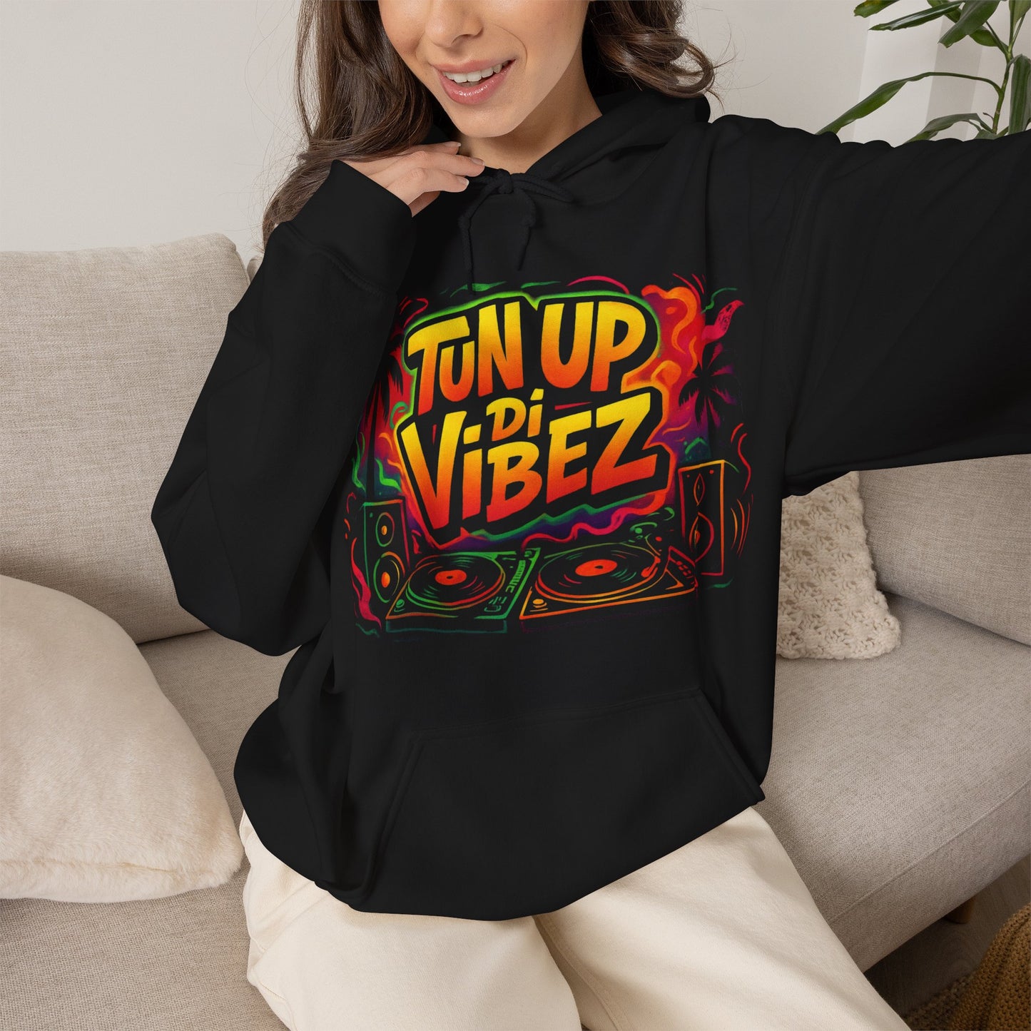 Sudadera con capucha "Tun Up Di Vibez"
