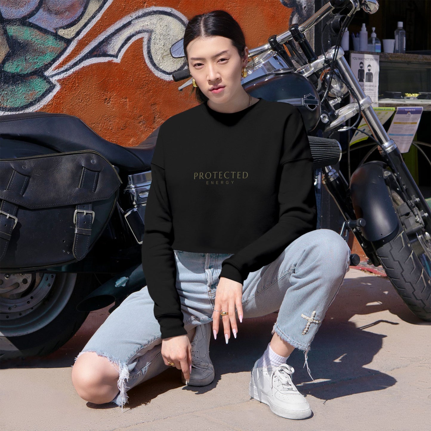 Protected Energy Cropped Women's Sweatshirt