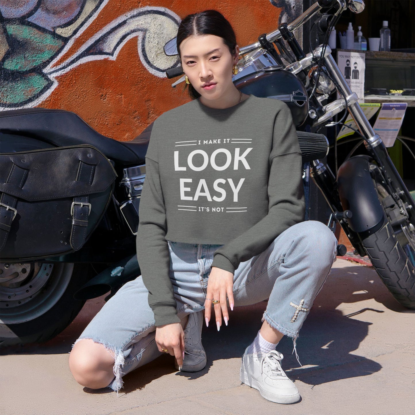 Women's Cropped Sweatshirt - 'I Make It Look Easy' | Cozy Casual Style, Everyday Wear