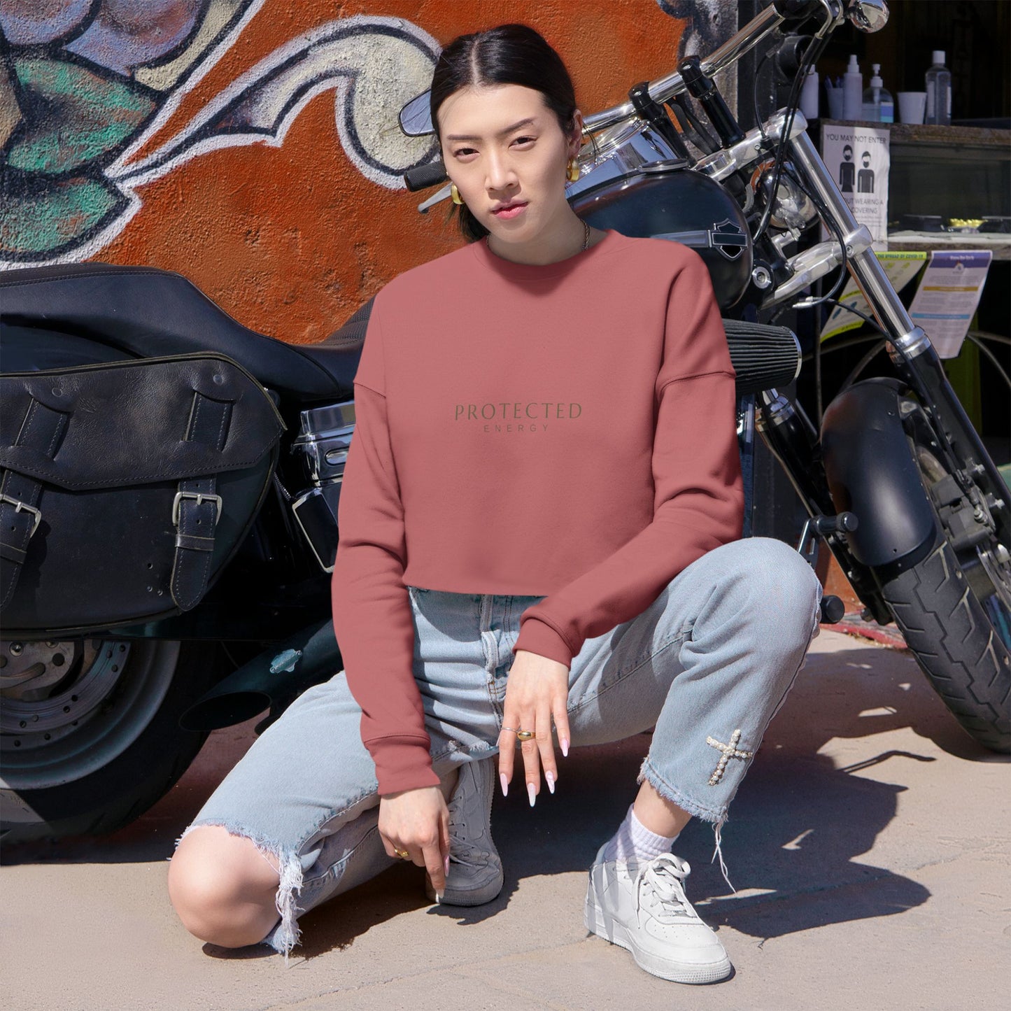 Protected Energy Cropped Women's Sweatshirt