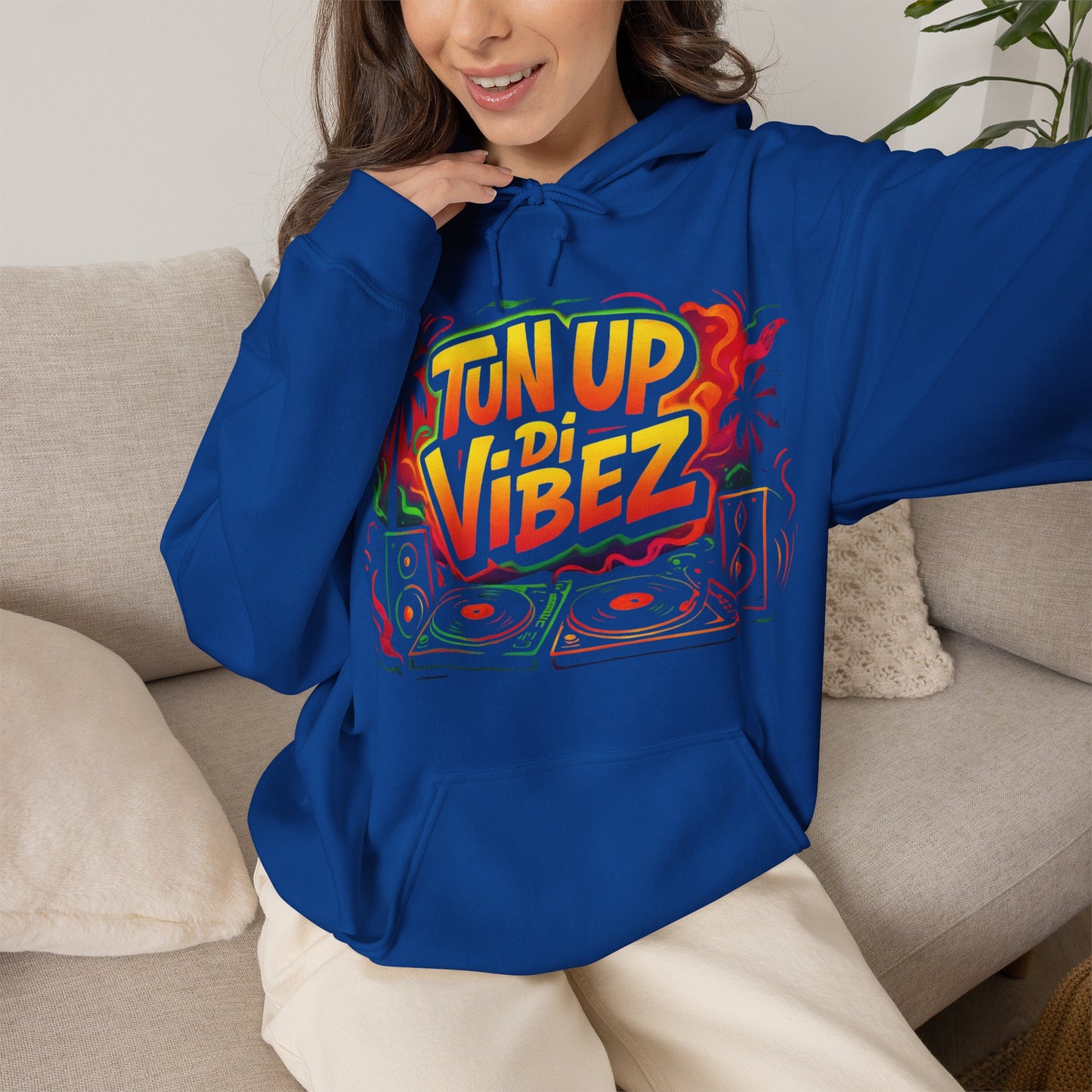 Sudadera con capucha "Tun Up Di Vibez"